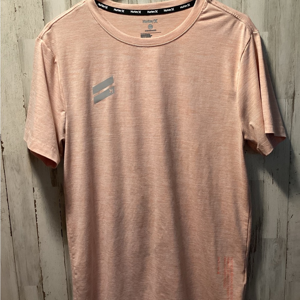 Nike Men's Pink T-Shirt